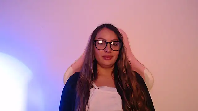 lalawhitte live sex cam