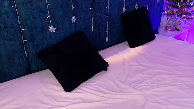 kataleyandliam's cam snapshot