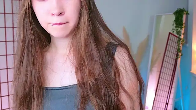 SilentLily's cam snapshot