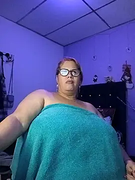 EllisW8's cam snapshot