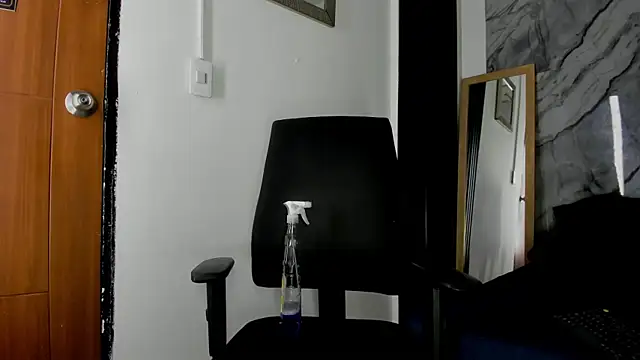 Alan-Smith1's cam snapshot