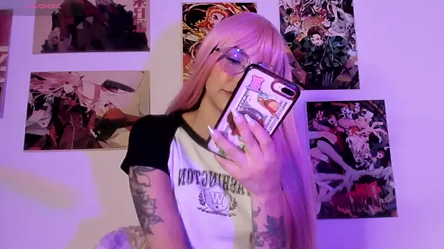 Luna-Chann's cam snapshot