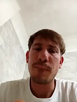 bebesuculento's cam snapshot