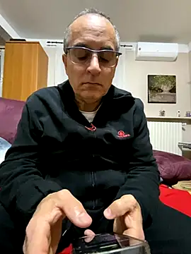 sempreilmio2's cam snapshot