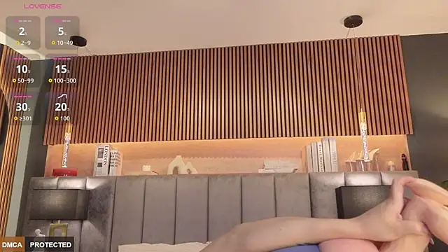 Angelina_Dior's cam snapshot