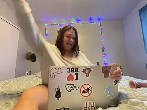 JizzyJazzunleashed's cam snapshot