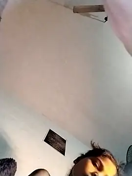 Fathima21 live sex cam