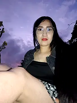 Marilyn_1-2's cam snapshot