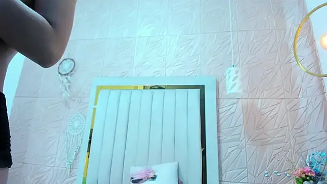 Holly_Sly's cam snapshot