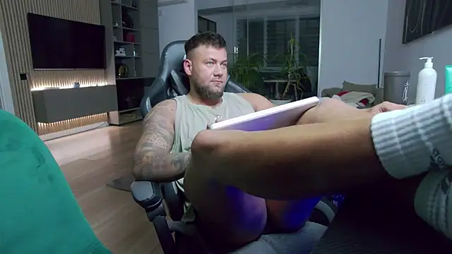 UbbeViking's cam snapshot