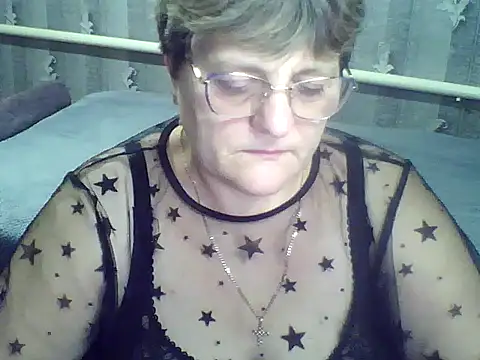 ElzaJewel's cam snapshot