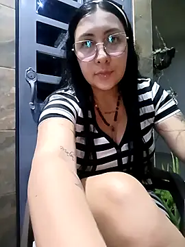 You-kitty2025's cam snapshot