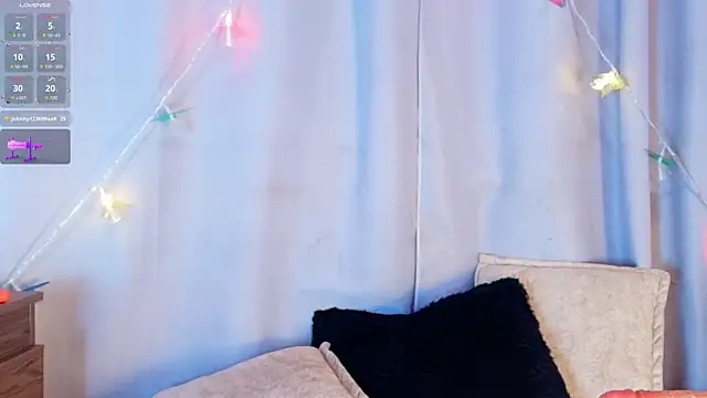 jade_brunnette's cam snapshot