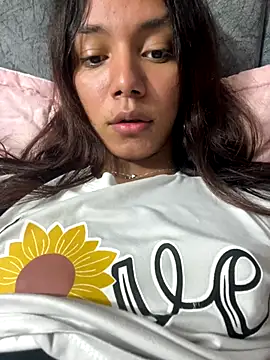 Nikol_Rang__ live sex cam