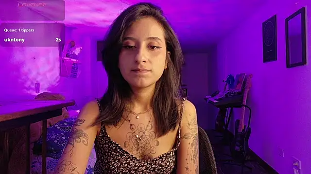 atenea_dragon__'s cam snapshot