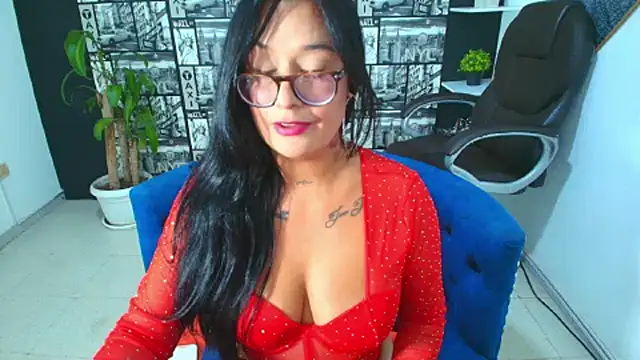 AnnaPerez_'s cam snapshot