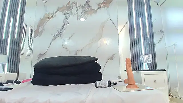 MayaBaker's cam snapshot