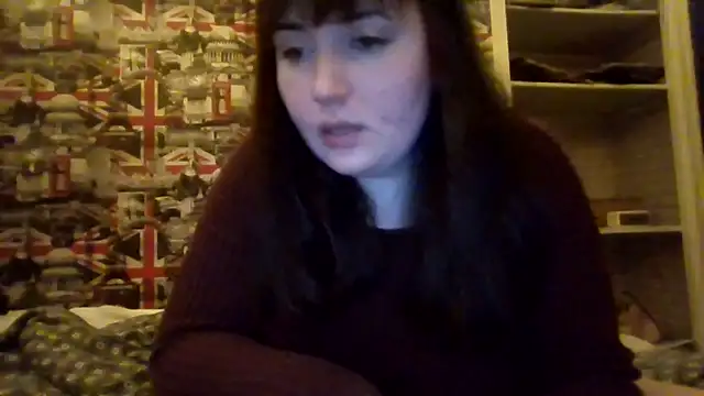 Lynylou's cam snapshot