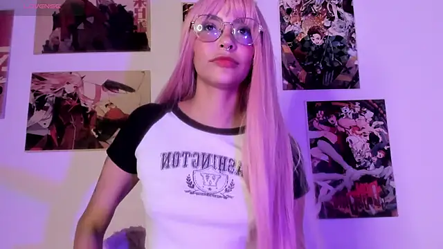 Luna-Chann's cam snapshot