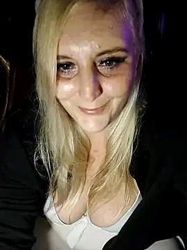 BecciDeluxe's cam snapshot