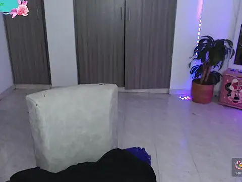 yaya_2419's cam snapshot