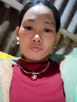 gio-thu live sex cam