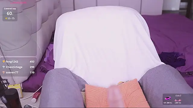 Oliviari-'s cam snapshot