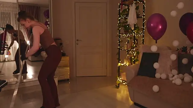 -Kottyaa-'s cam snapshot