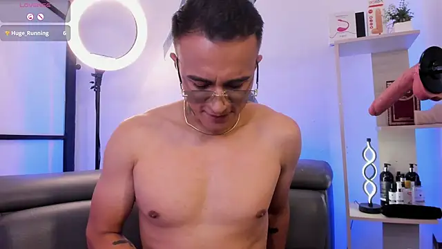 LiamDeep's cam snapshot