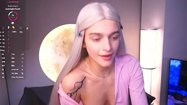 AdameShoyer's cam snapshot