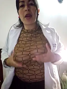 JustSamantha_'s cam snapshot