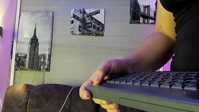 naileth_1's cam snapshot