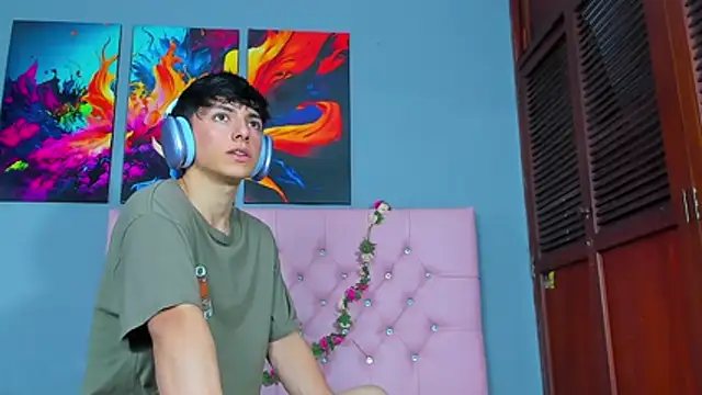 ElanGiraldo live sex cam