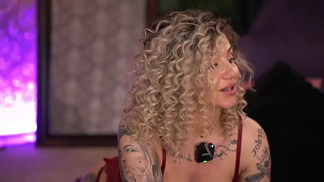 AlmaVelia's cam snapshot