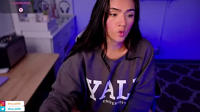 ImLui_lu's cam snapshot