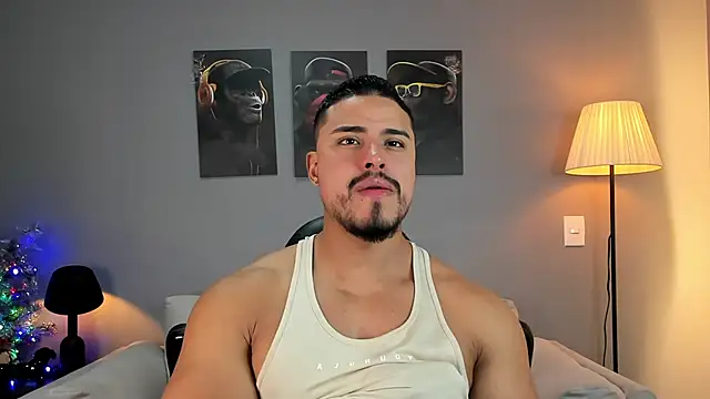 ApoloMakris live sex cam