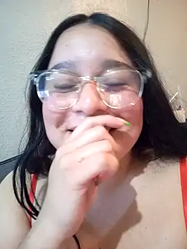 Leslydeleon23 live sex cam