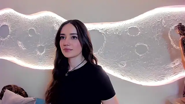 Kate_Amaretto_'s cam snapshot