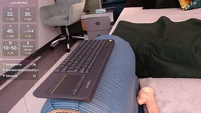 Coralgh_'s cam snapshot