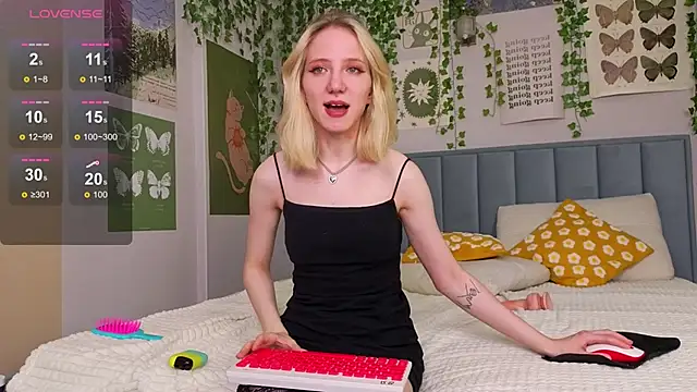 EmmaNovak's cam snapshot