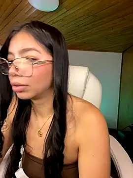 Maddy_Piink live sex cam