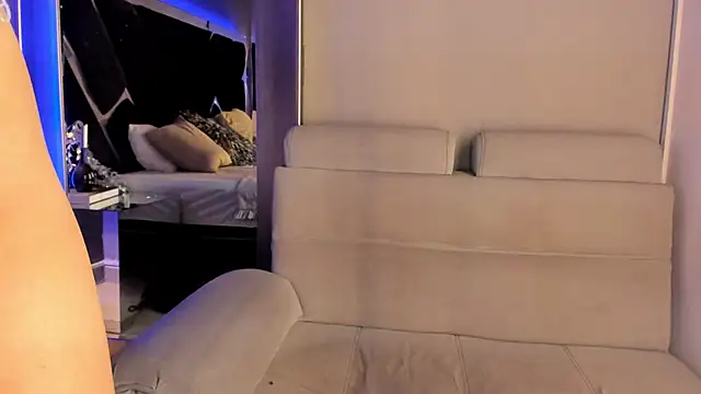 BritannyR_ live sex cam