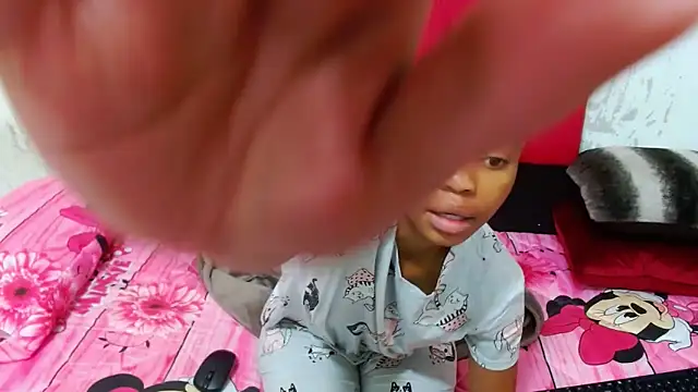 BondiBitch's cam snapshot