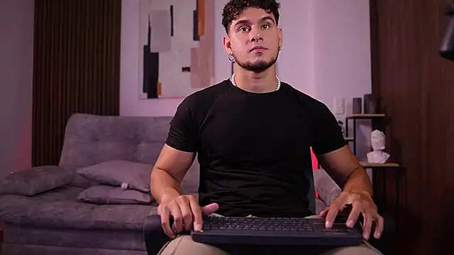 DaviesBrown's cam snapshot