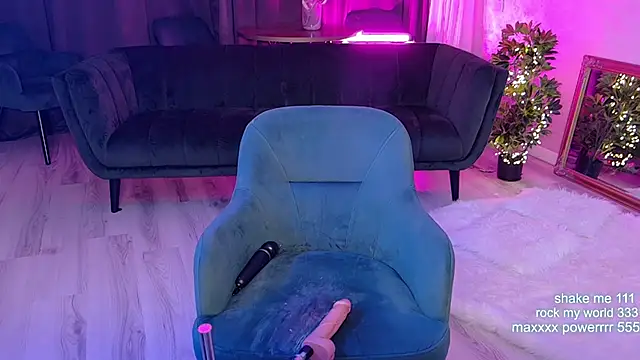 CutiePie69__'s cam snapshot