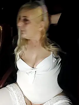 BecciDeluxe's cam snapshot