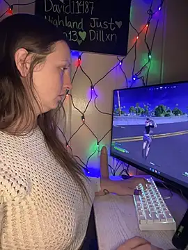 TheFishWife's cam snapshot