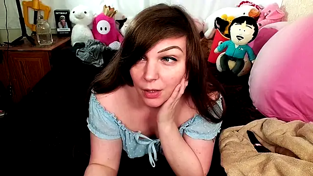 GamerGirlRoxyAndLee's cam snapshot