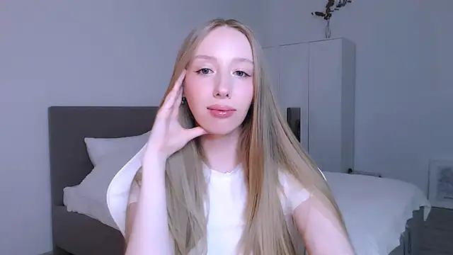 Luna_insniity's cam snapshot