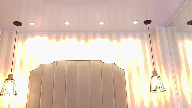 IrisDeLaVega_'s cam snapshot